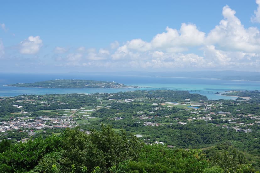 View from Mount Oppa over the Motobu Peninsula, Kouri Island and its bridge