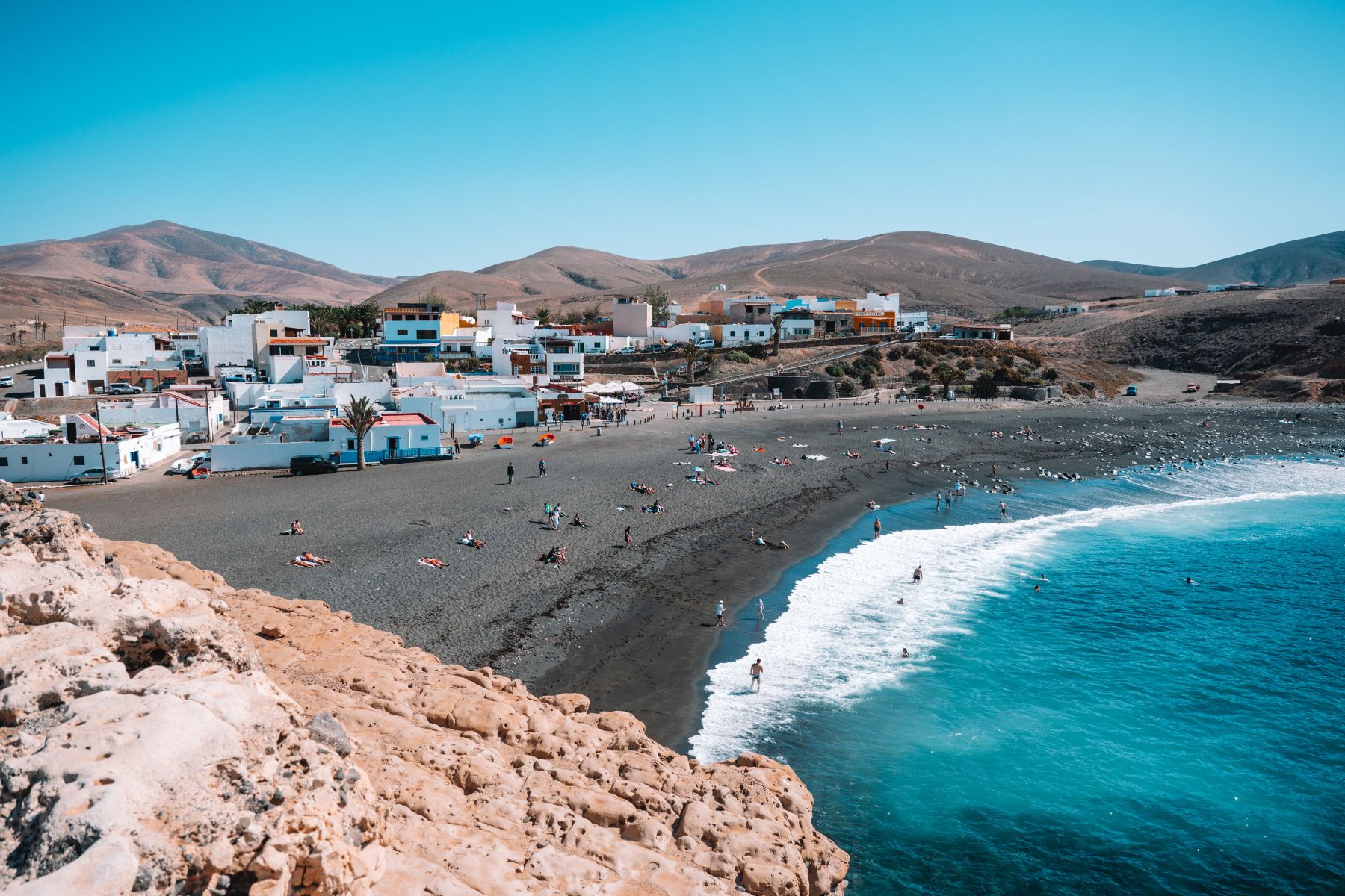 Where to go in November: the destinations with ideal weather